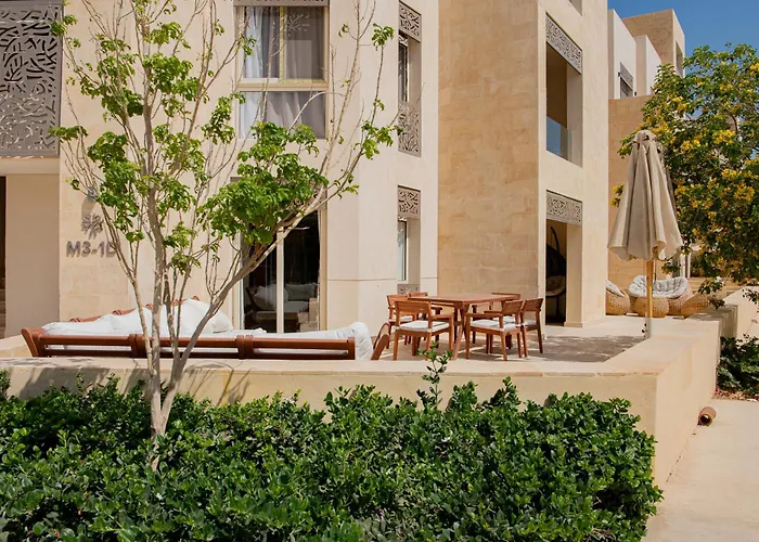 Daire With Large Terrace & Pool Area